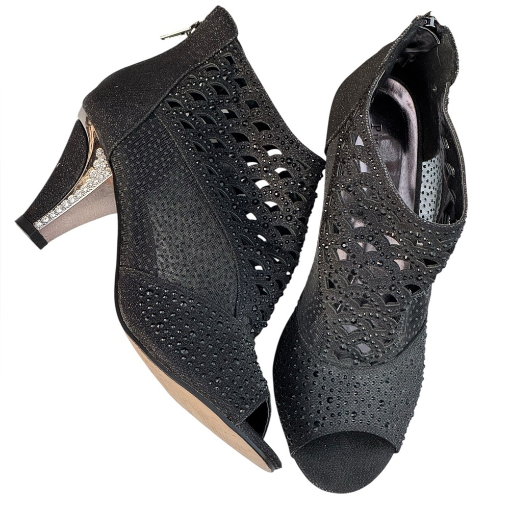 Pierre Dumas Black Bling Textured open toe ankle Heels size 7 Medium